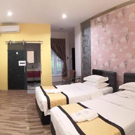 Pilly Homestay Labuan Exteriör bild